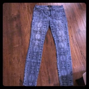 FOREVER 21 tribal print boho chic jeggings